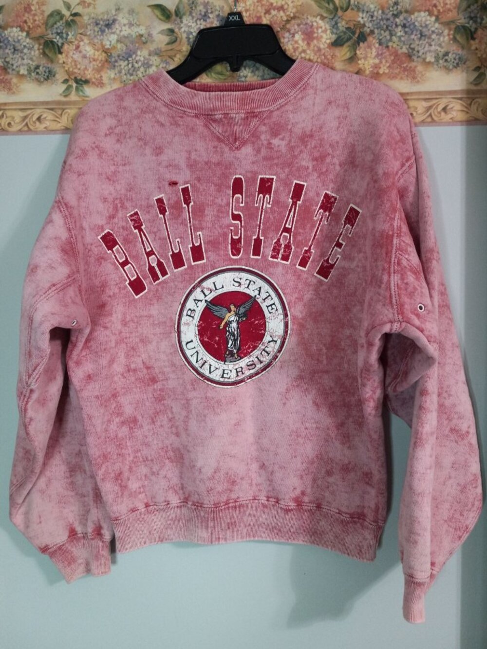 Ball State University Red Vintage Distress Oversized Medium College Sweatshirt